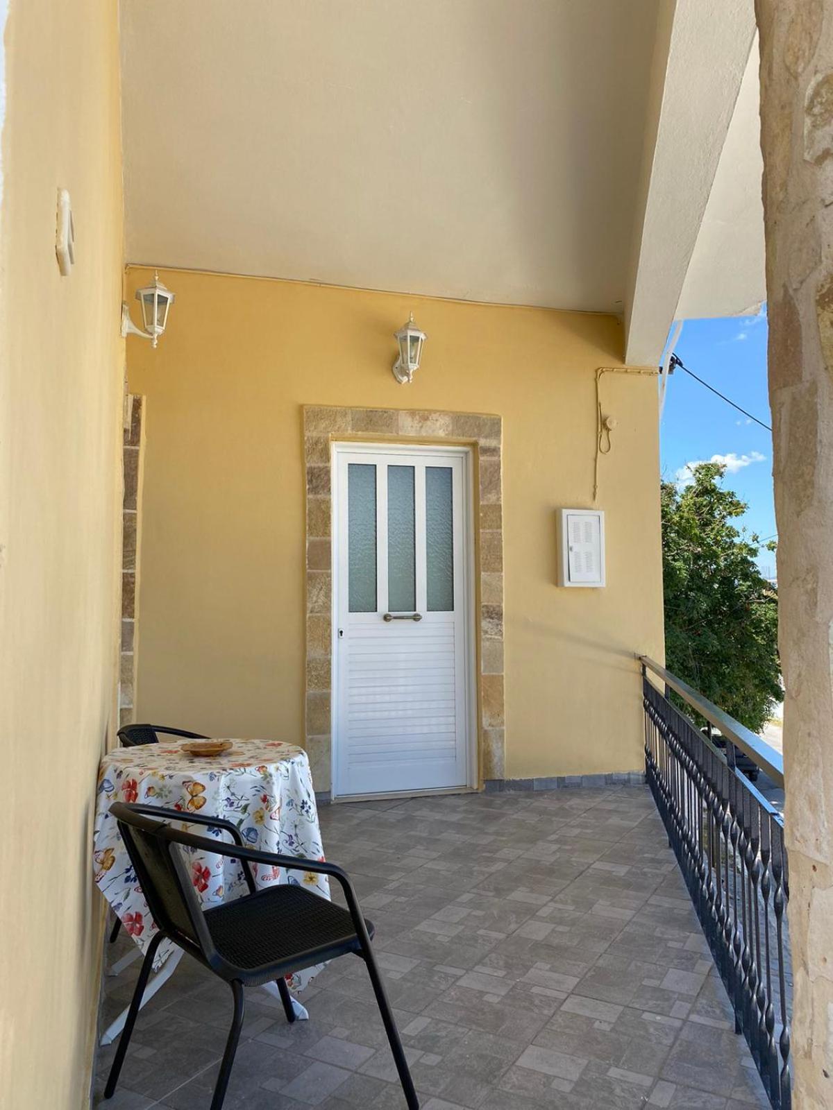 Marina'S House Villa Đảo Đảo Salamis Ngoại thất bức ảnh
