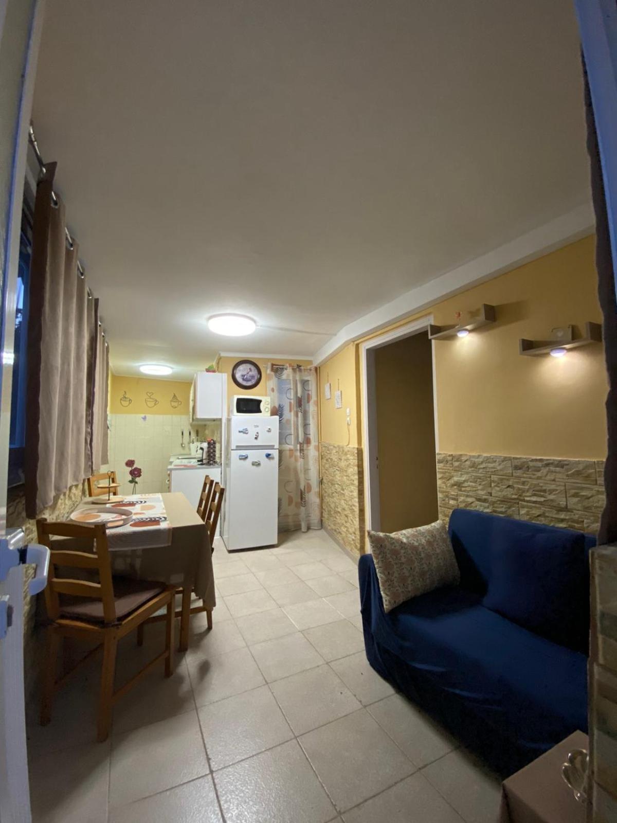 Marina'S House Villa Đảo Đảo Salamis Ngoại thất bức ảnh